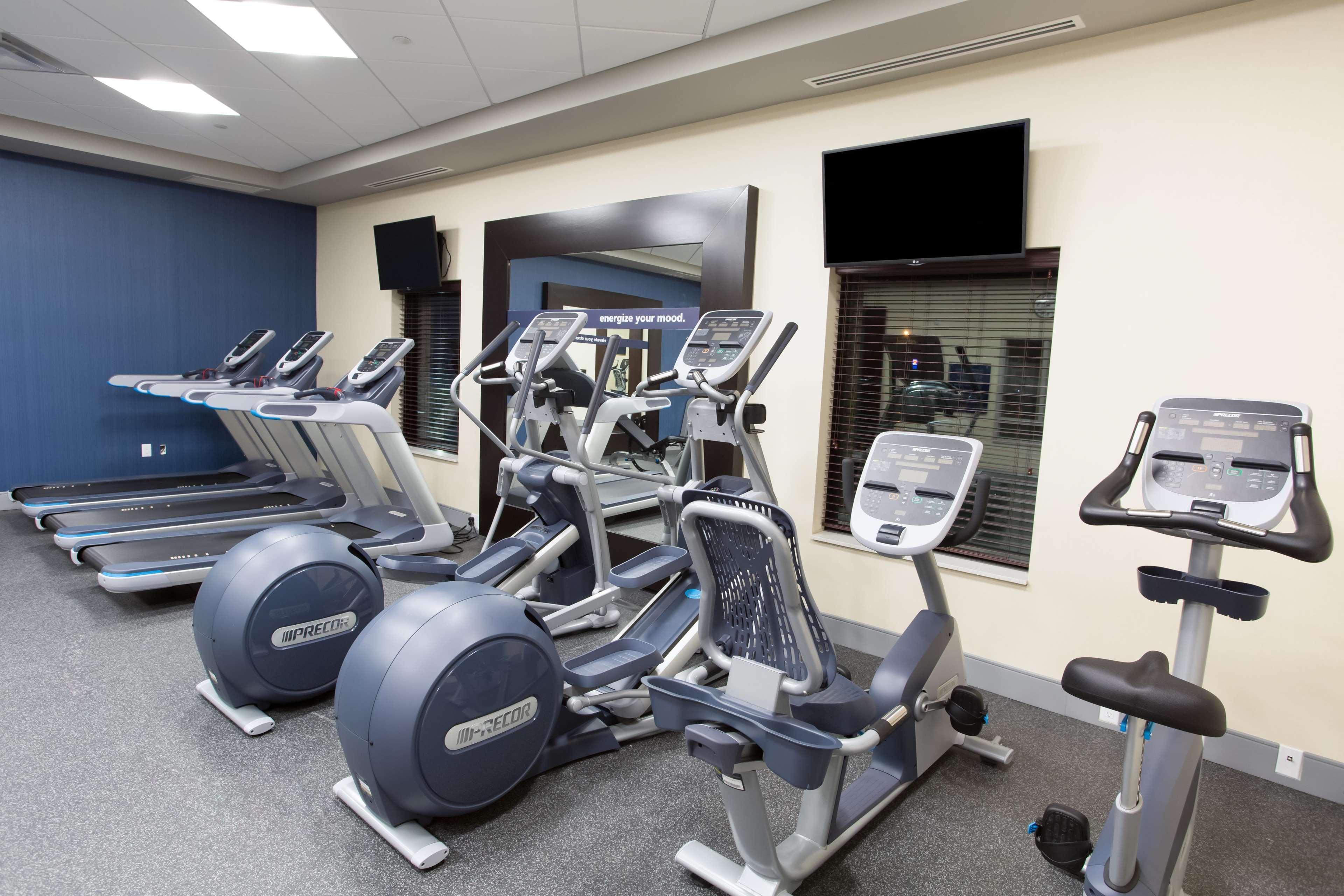 Hampton Inn By Hilton Lloydminster Ngoại thất bức ảnh